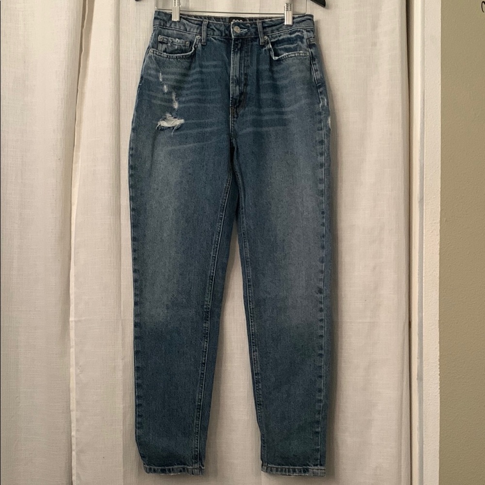 BDG Urban Outfitters Mom jeans sz 27